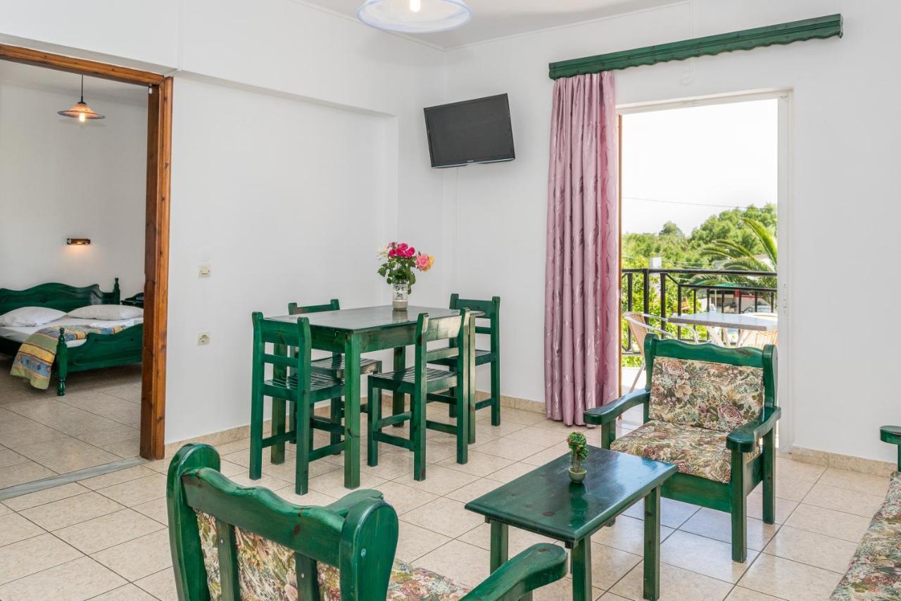 Costas Hotel Каламакион Экстерьер фото