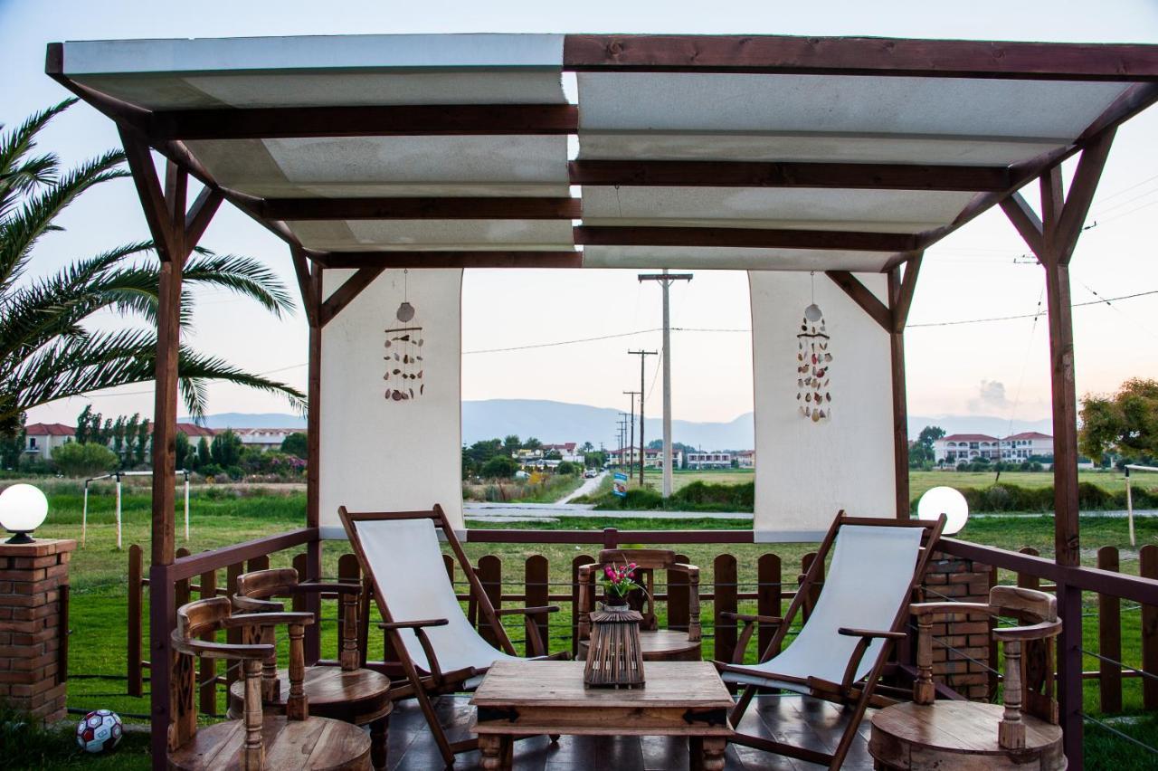 Costas Hotel Каламакион Экстерьер фото